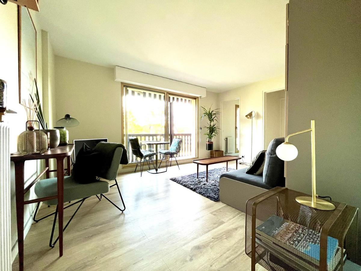 Beau Studio Terrasse Vue Jardin - A 2 Pas De La Mer Deauville Dış mekan fotoğraf